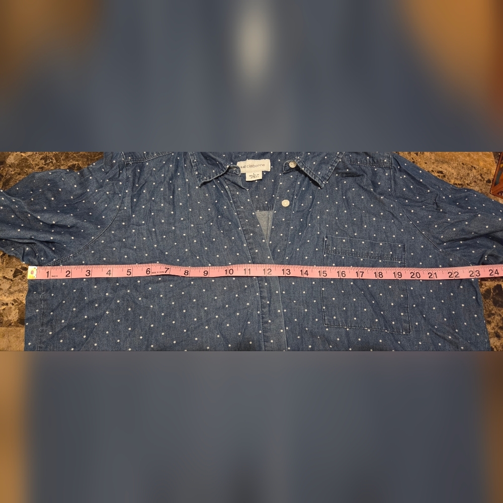 Liz Claiborne Womens Chamnray Polka Dot Shirt Size L - Picture 9 of 9